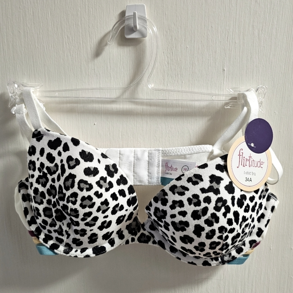Flirtatude Tshirt Bra 34A